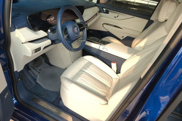 Used Buick GL8 New Energy 2024 Lu Zun Luxury Edition 7-Seater
