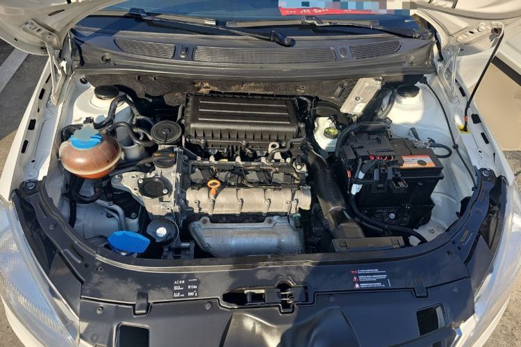 Used Skoda Fabia 2014 1.4L Automatic Crystal Edition
