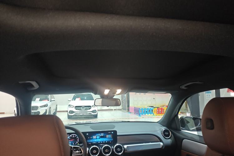 Used Mercedes-Benz GLB 2023 Refreshed GLB 200 Dynamic Edition
