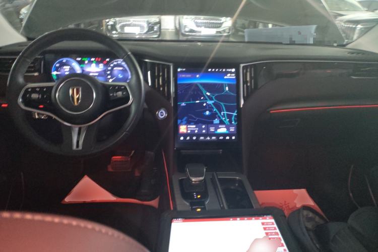 Used Hongqi HS7 PHEV 2024 2.0T PHEV Four-Wheel Drive Flagship Edition 6 Seats
