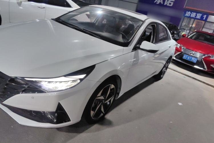 Used Hyundai Elantra 2021 1.5L CVT GLX Elite Edition
