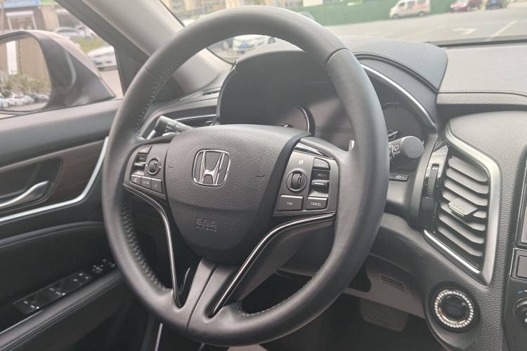 Used Honda Avancier 2017 240TURBO Two-Wheel Drive Comfort Version
