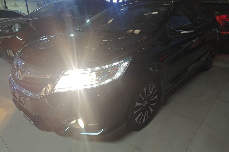 Used Honda Crider 2015 1.8L automatic comfort version