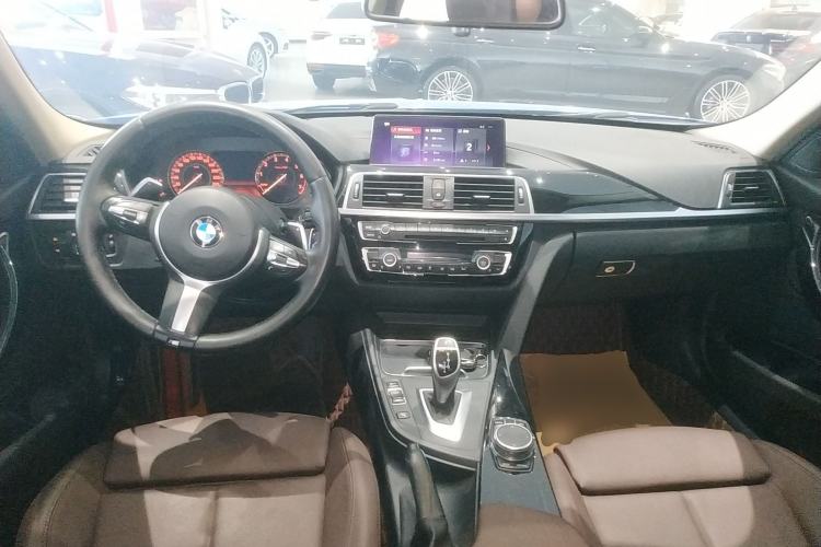 Used BMW 3 Series 2018 320Li Leading Model M Sport Package
