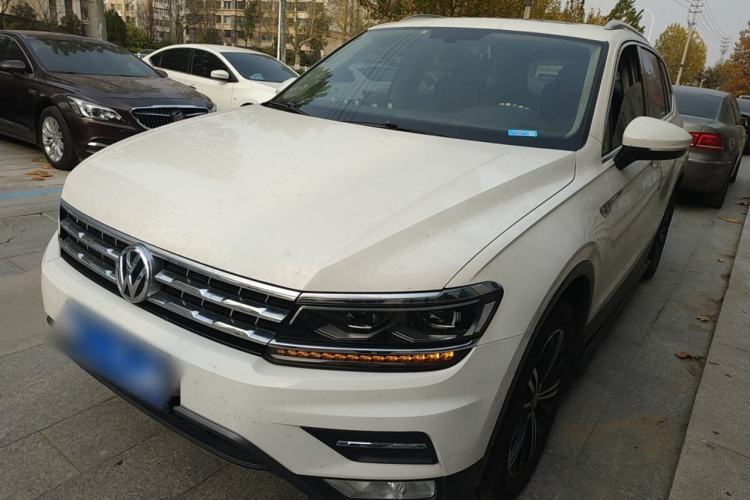 Used Volkswagen Tiguan L 2017 380TSI Automatic All-Wheel-Drive Luxury Edition