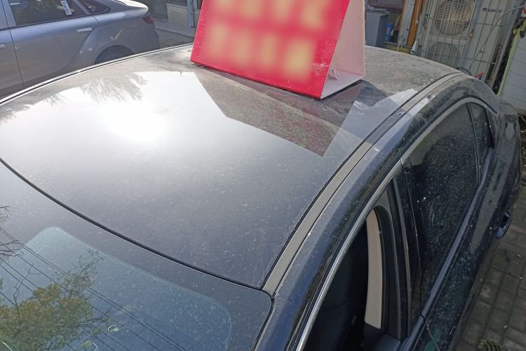 Used Hongqi E-QM5 2022 431 km Charge & Enjoy Edition
