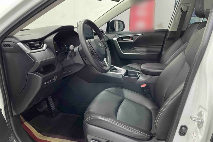 Used Toyota RAV4 2022 2.0L CVT Two-Wheel Drive Fashion Edition