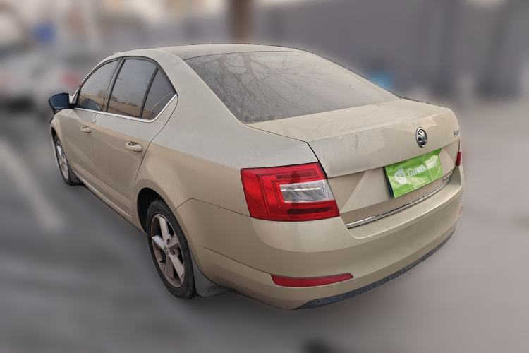 Used Skoda Octavia 2015 1.6L Manual Yijun Edition