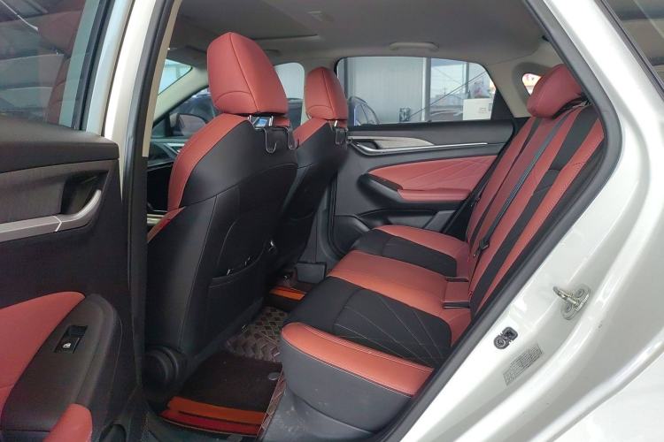 Used Changan Eado 2022 PLUS Blue Whale NE 1.4T GDI DCT Prestige Edition
