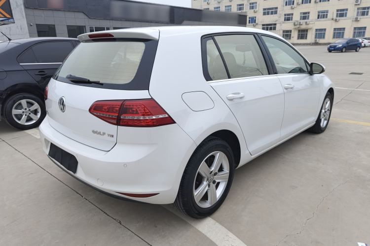 Used Volkswagen Golf 2015 1.4TSI Automatic Comfort Model
