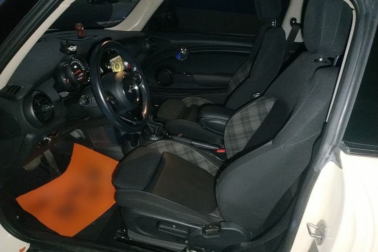 Used  MINI 2016 1.5T COOPER

