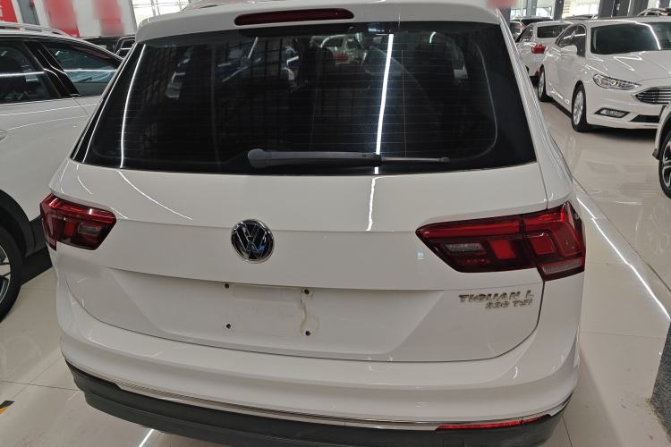 Used Volkswagen Tiguan L 2017 330TSI Automatic Two-Wheel Drive Luxury Edition