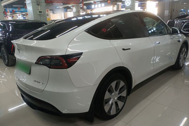 Used Tesla Model Y 2022 Rear-Wheel-Drive Version