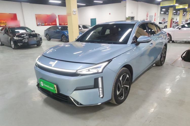 Used  L6 2025 EM-i 140km Starship Edition