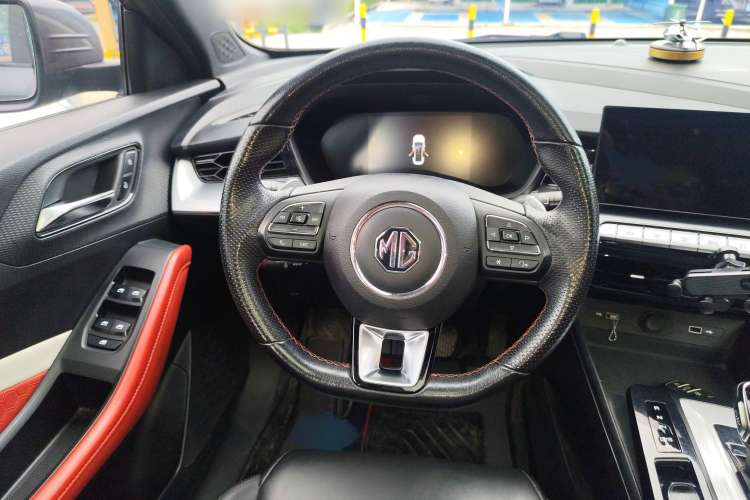 Used MG 5 2021 300TGI DCT Elegant Luxury Edition
