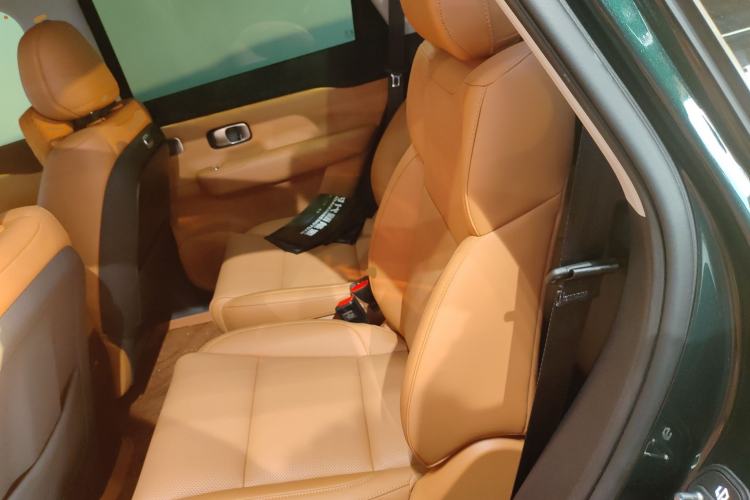 Used Leapmotor C16 2026 All-Electric 630 LiDAR Zhizun Edition 6 Seats