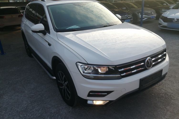 Used Volkswagen Tiguan L 2017 330TSI Automatic Two-Wheel Drive Luxury Edition
