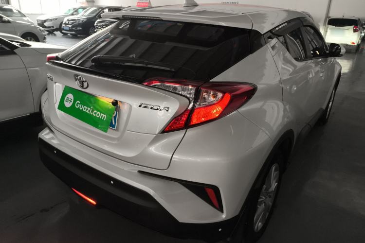 Used Toyota IZOA 2021 2.0L Enjoy Edition
