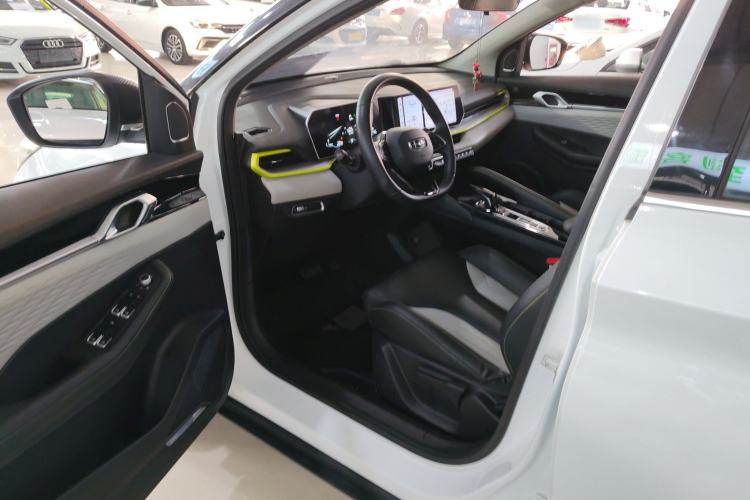 Used Geely Auto Coolray 2022 Bin Yue COOL 1.5TD DCT Hot Engine Edition