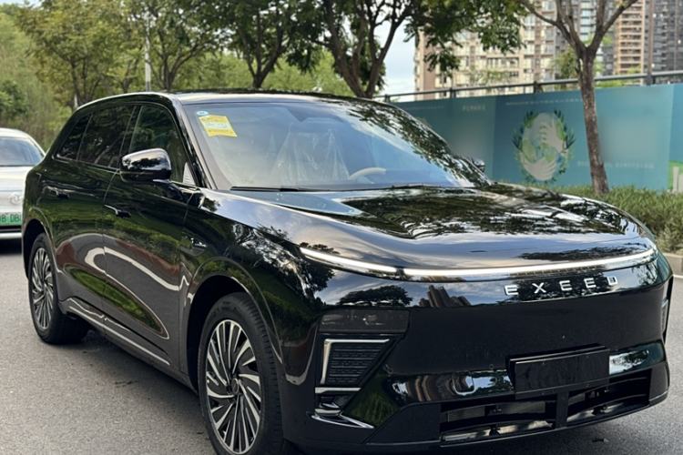 Used  Star Era ET 2025 Range-Extended 240 Pro All-Wheel Drive High-Speed Driver Assistance
