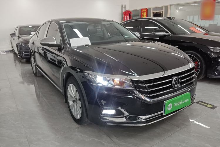 Used Volkswagen Passat 2020 330TSI Elite Edition China VI
