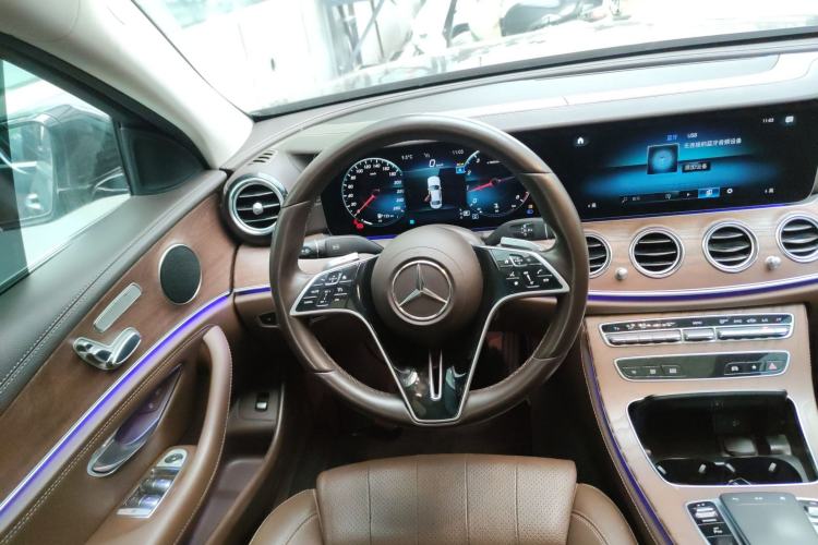 Used Mercedes-Benz E-Class 2023 Facelift E 260 L