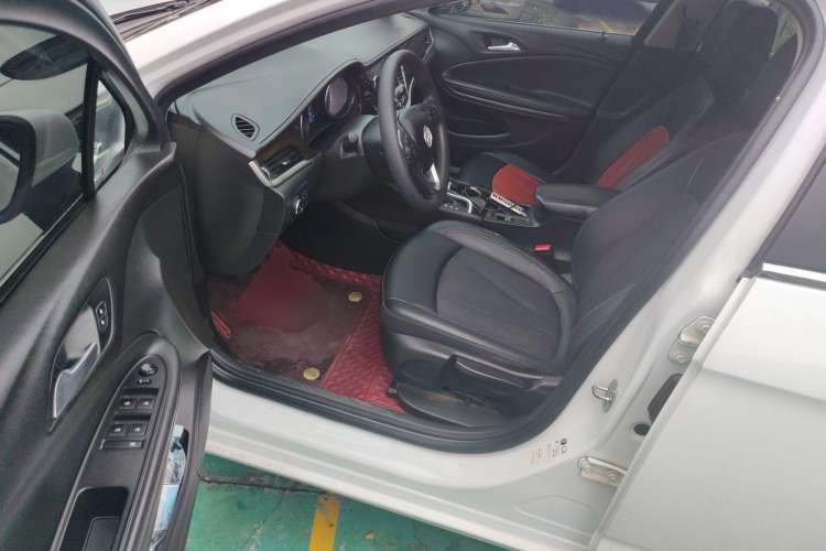 Used Buick Verano 2017 Sedan 20T Dual-Clutch Leading Model
