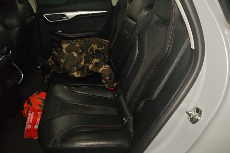 Used  MARVEL R 2021 Rear-Drive PRO Edition