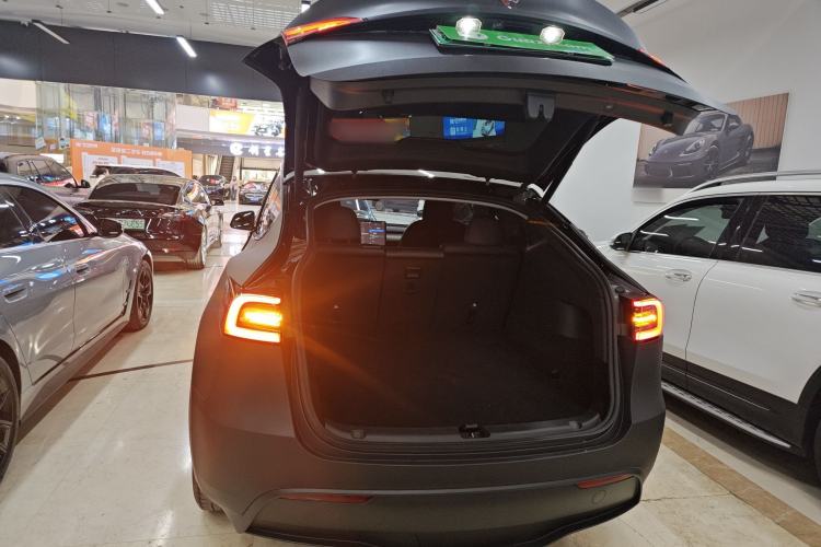 Used Tesla Model Y 2022 Revised Version Long-Range All-Wheel Drive
