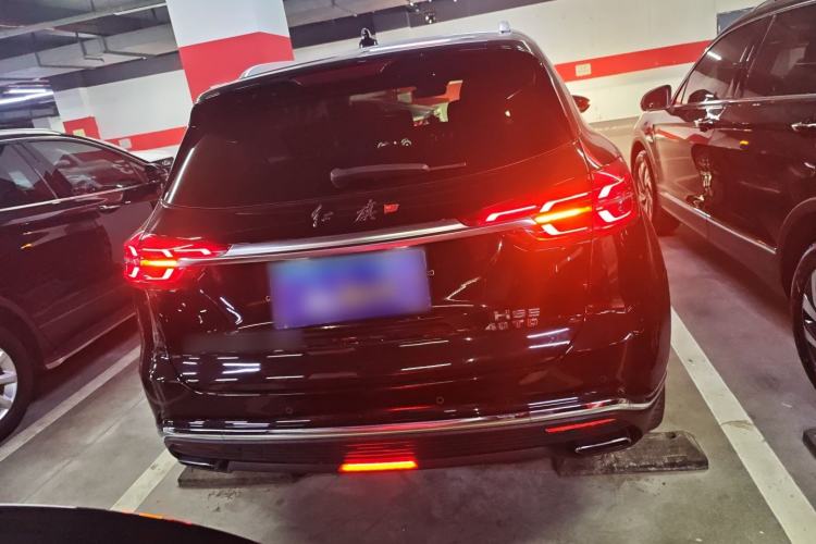 Used Hongqi HS5 2022 Facelifted Version 2.0T Smart Connect Flagship All-Wheel-Drive Edition
