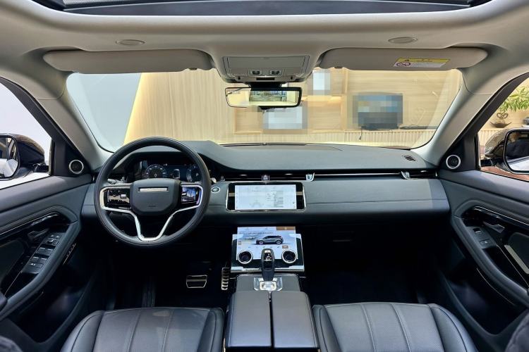 Used Land Rover Range Rover Evoque 2023 Aurora L 249 PS Collins Antique Bronze Special Edition
