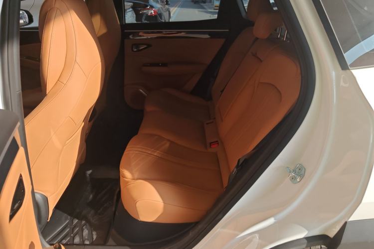 Used  L7 2025 EM-i 115km Exploration+ Edition