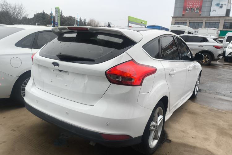 Used Ford Focus 2020 Hatchback Classic 1.5L Automatic Trendy Model