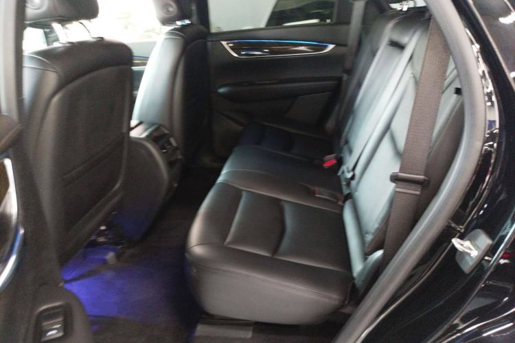 Used Cadillac XT5 2018 25T Tech Model
