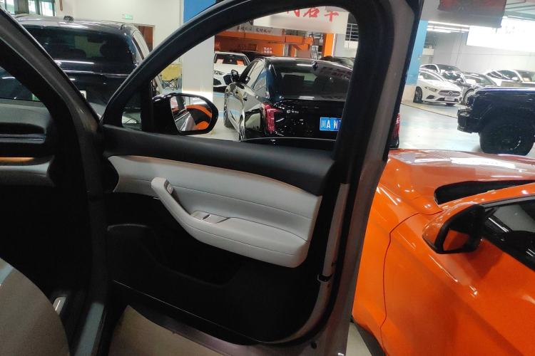 Used Nio ES6 2023 75 kWh
