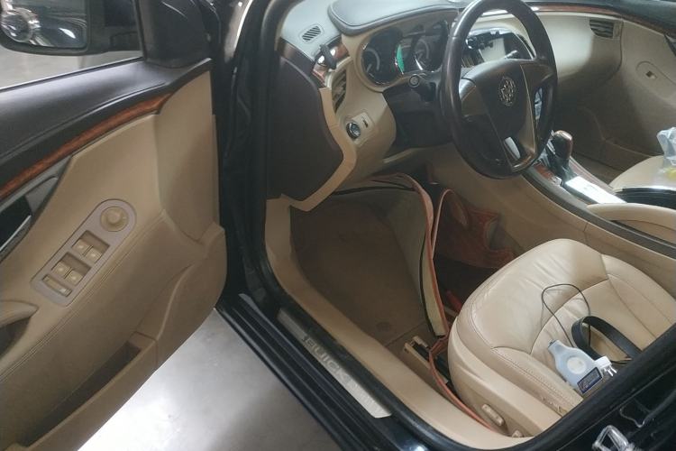 Used Buick LaCrosse 2012 2.4L SIDI Elegant Edition
