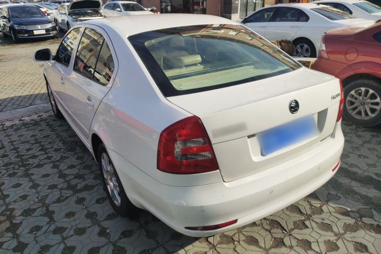 Used Skoda Octavia 2015 Classic Model 1.6L Automatic Yijie Version
