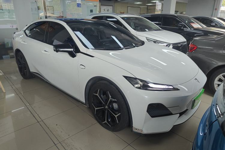 Used  SL03 2023 200Max Range-Extended Version
