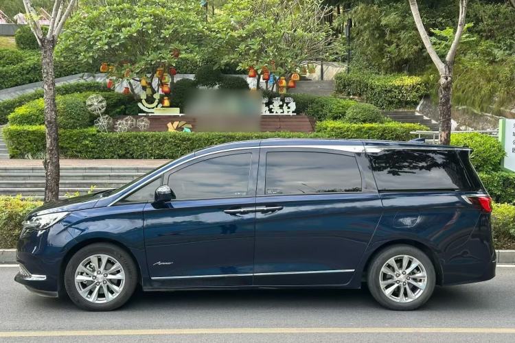 Used Buick GL8 2020 Avenir Avia Four-Seat Luxury Edition
