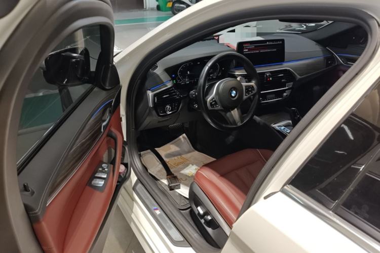 Used BMW 5 Series 2022 Restyled 530Li Leading Edition M Sport Package
