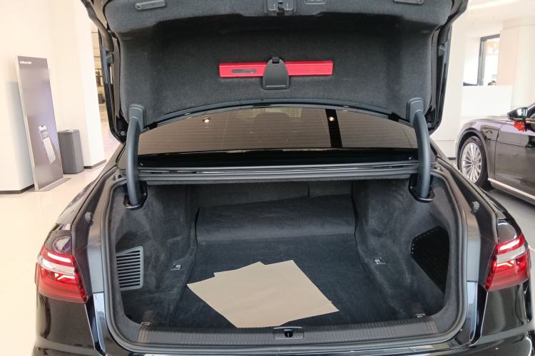 Used Audi A8 2024 A8L 50 TFSI quattro Prestige Edition
