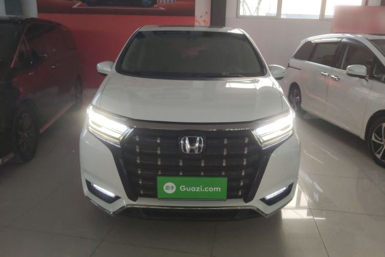 Used Honda Elysion 2022 2.0L eHEV Luxury Edition
