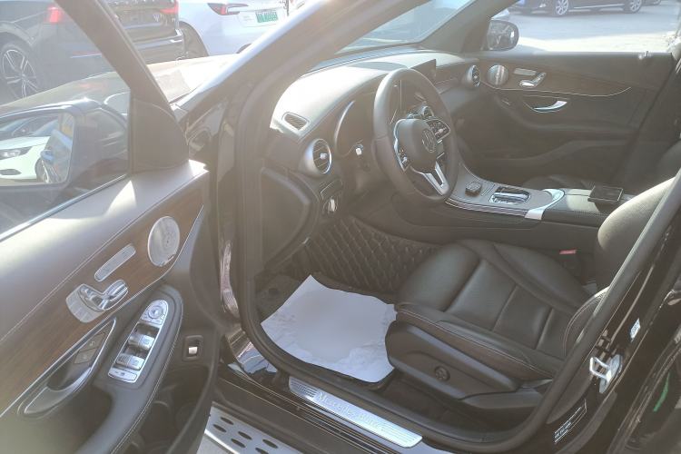 Used Mercedes-Benz GLC 2021 GLC 300 L 4MATIC Dynamic Model