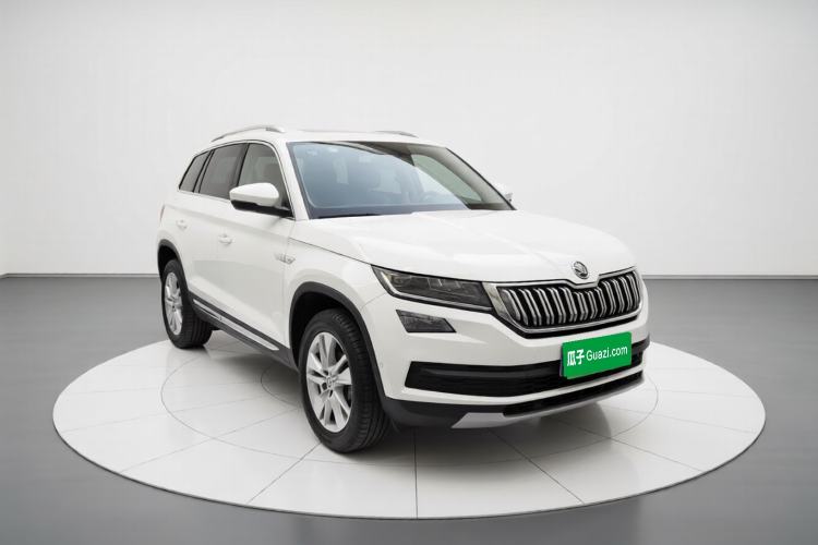 Used Skoda Kodiaq 2019 Facelifted TSI380 7-Seater All-Wheel-Drive Luxury Enjoyment Edition China VI Standard