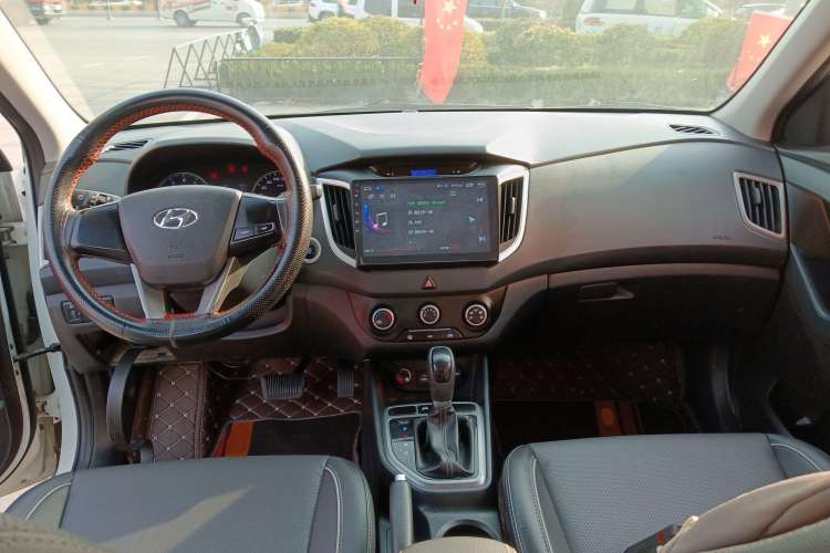 Used Hyundai ix25 2015 1.6L Automatic Two-Wheel Drive Smart GLS Trim
