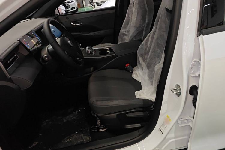 Used BYD Qin PLUS 2025 DM-i Smart Drive 55KM Leading Model
