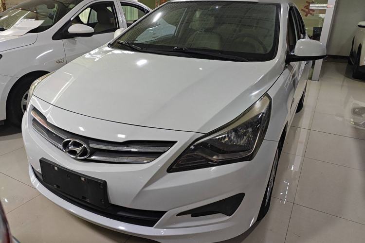 Used Hyundai Verna 2014 1.4L Manual Fashion GS Model
