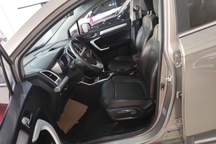 Used  Refine S3 2016 1.5L Manual Luxury Smart Version
