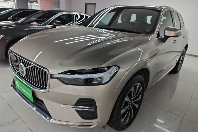 Used Volvo XC60 2025 B5 Four-Wheel Drive Smart & Advanced Luxury Edition
