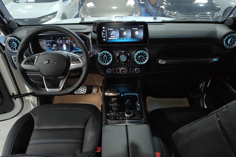 Used  BJ40 2024 2.0D Blade Hero Glory Edition
